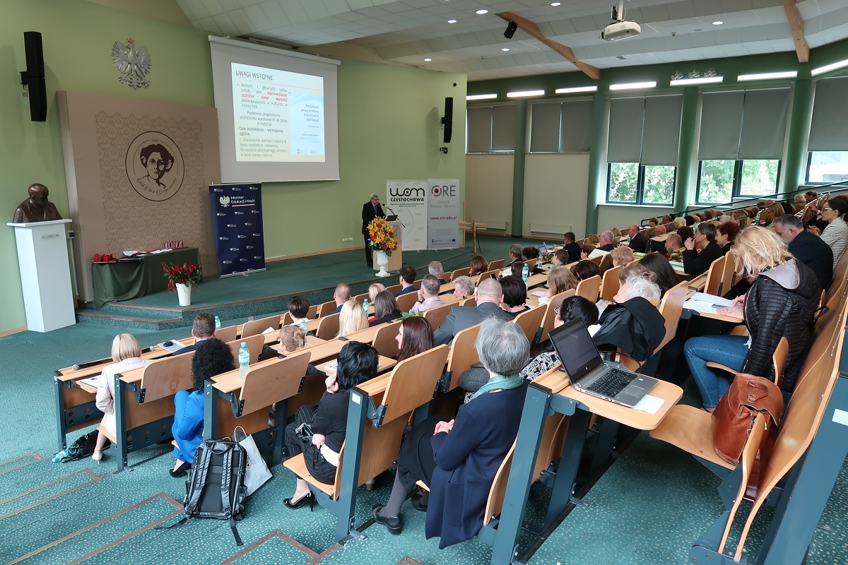 Dyrektor IBE prof. dr hab. Robert T. Ptaszek na sali Kongresu / fot. Piotr Czajka - ORE