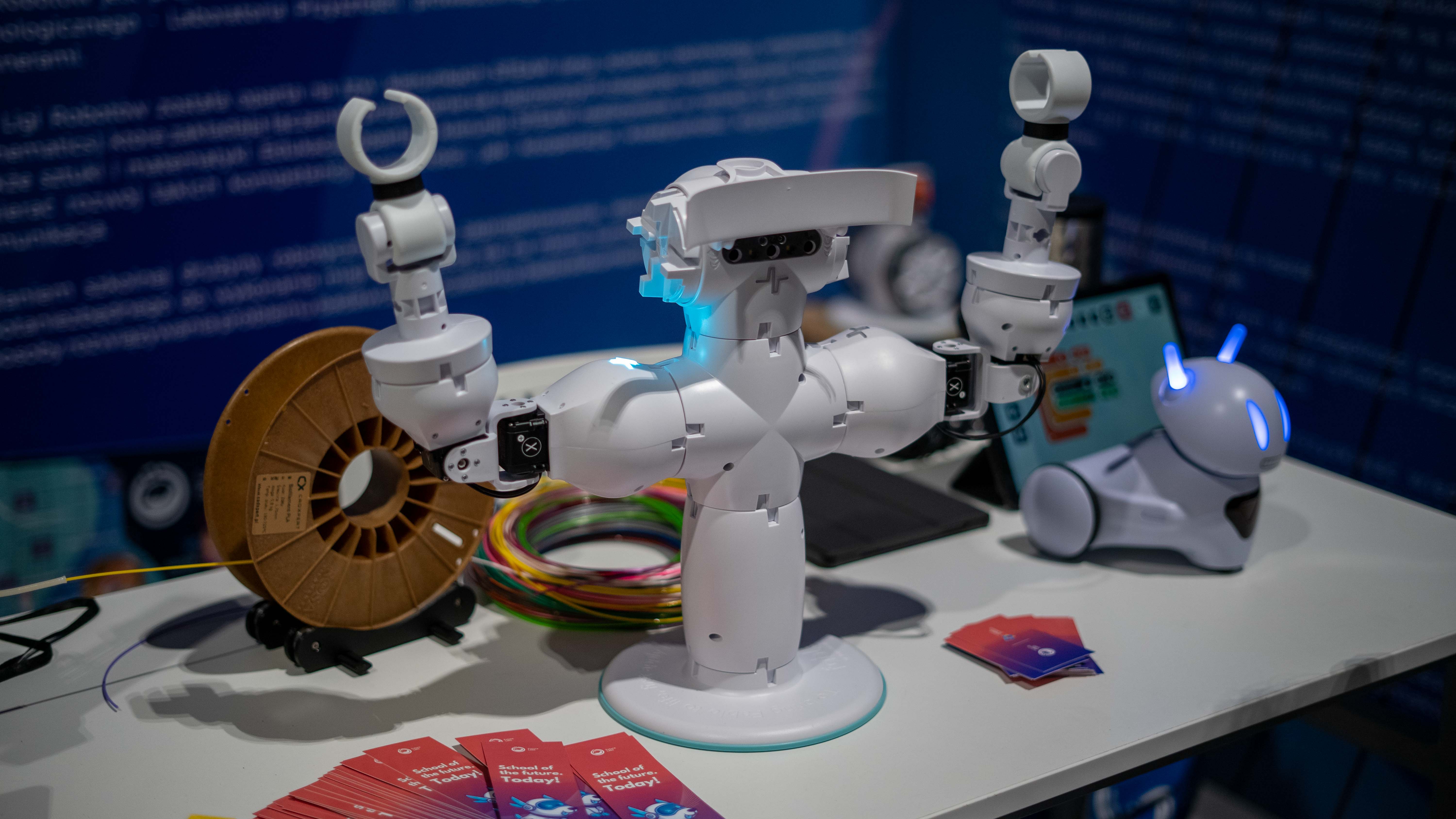 Mobilne Laboratoria Przyszłości na Perspektywy Women in Tech 2023