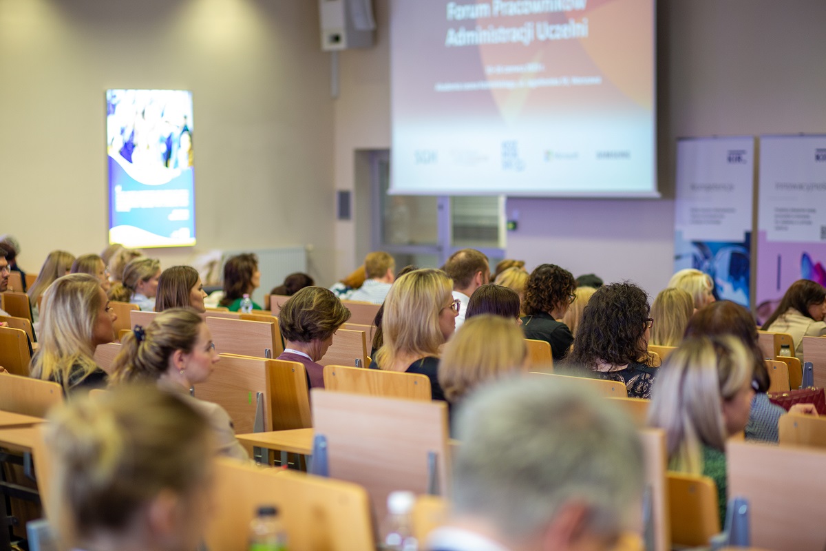 Michał Przymusiński na Forum Pracowników Administracji Uczelni 